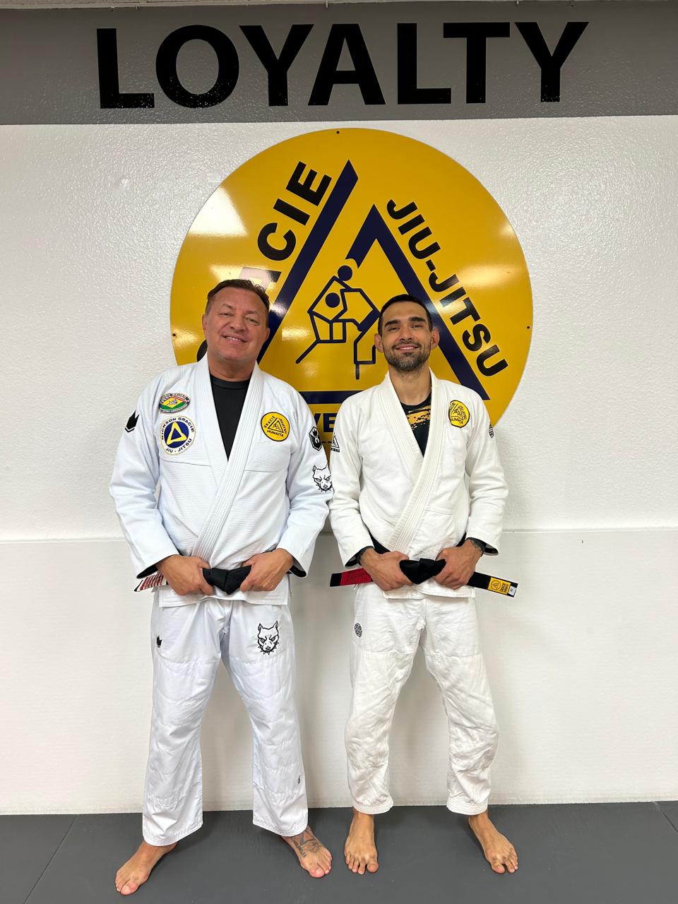 Carlos Gil con Mica - Conexión directa Gracie Humaita